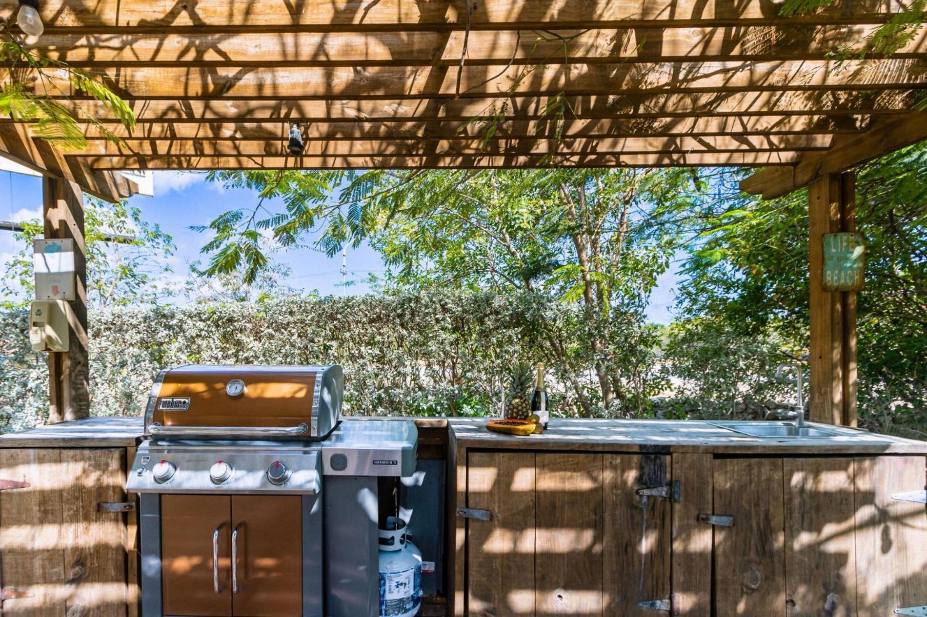 Koyari Modern Condos 9Br 7Ba Sleeps 26 W/ Pool And Roof Deck Palm Beach Exteriör bild